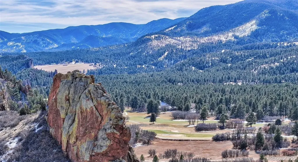 5855 Country Club Drive Larkspur CO 80118