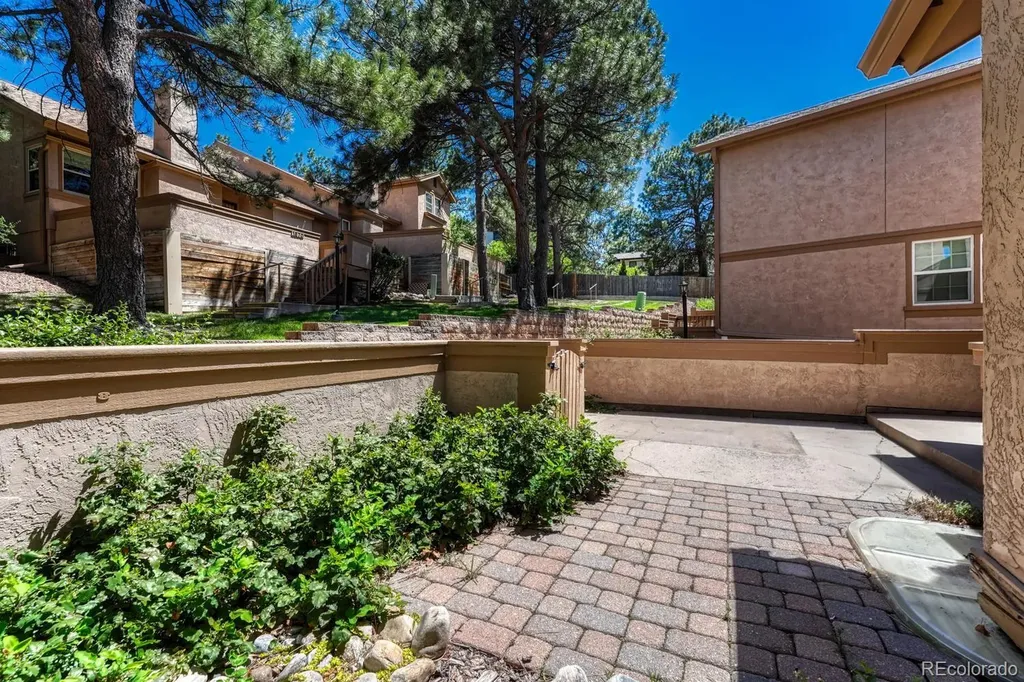 1882 Brookdale Drive Colorado Springs CO 80918