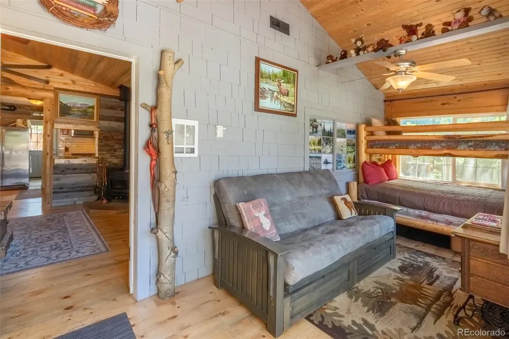 1113 Park Avenue Grand Lake CO 80447