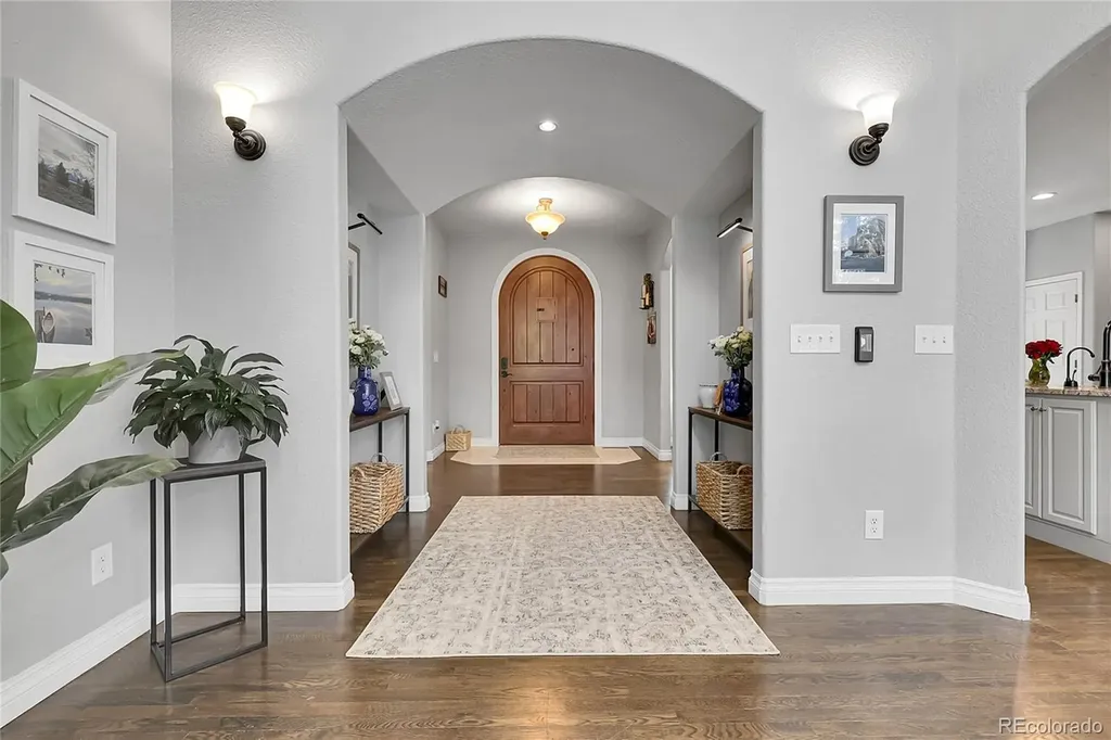 171 Columbine Street Larkspur CO 80118