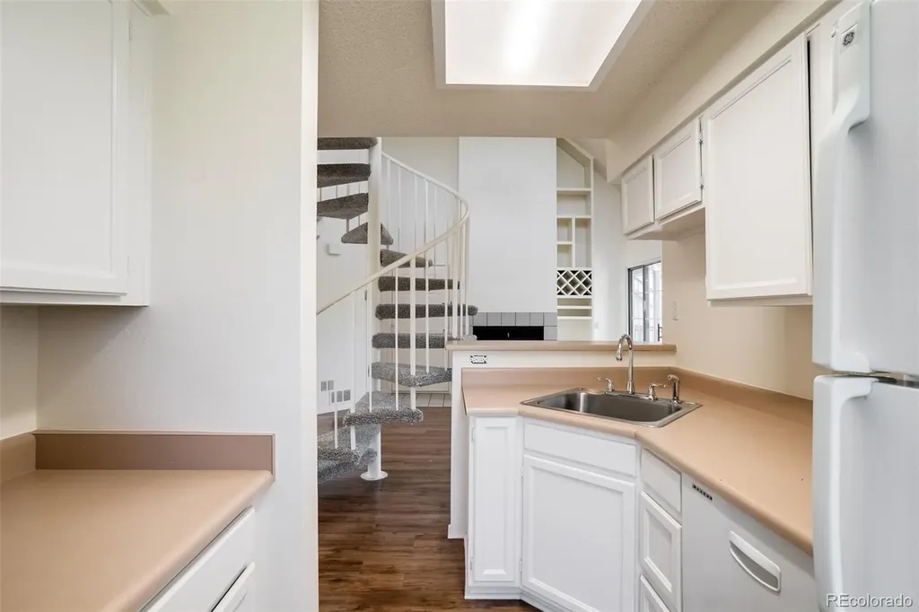 13843 E Lehigh Avenue Aurora CO 80014