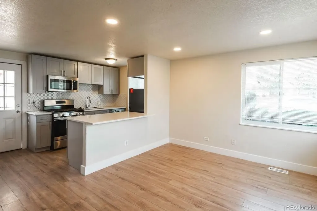 1564 Verbena Street Denver CO 80220