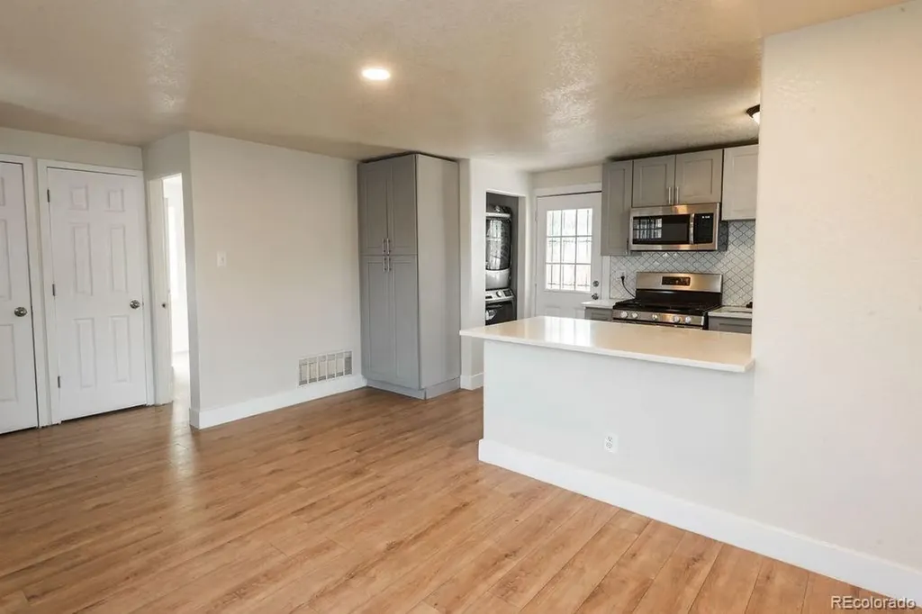1564 Verbena Street Denver CO 80220