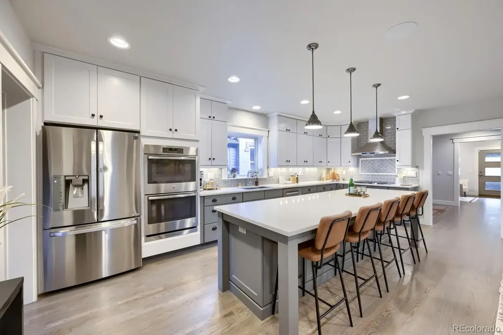 2322 Hudson Street Denver CO 80207