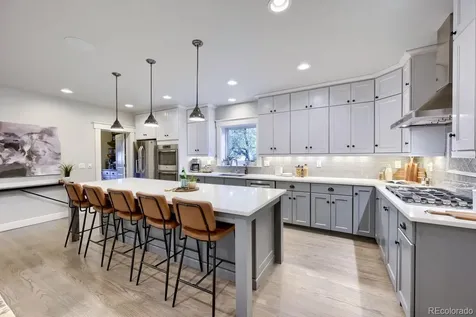 2322 Hudson Street Denver CO 80207