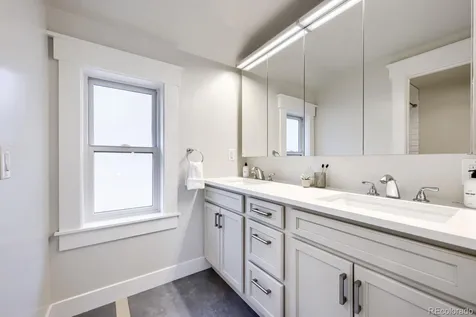 2322 Hudson Street Denver CO 80207