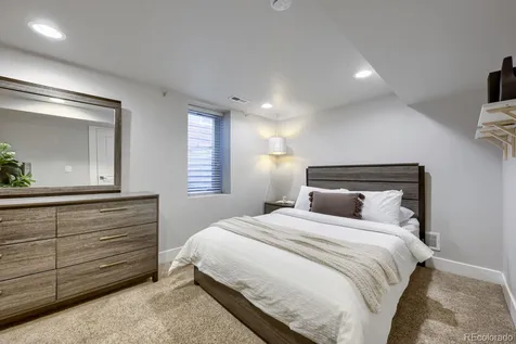 2322 Hudson Street Denver CO 80207
