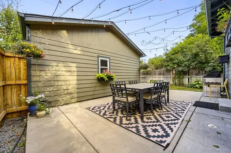 2322 Hudson Street Denver CO 80207