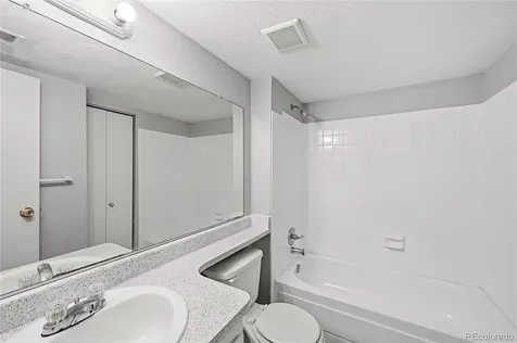 18064 E Ohio Aurora CO 80017