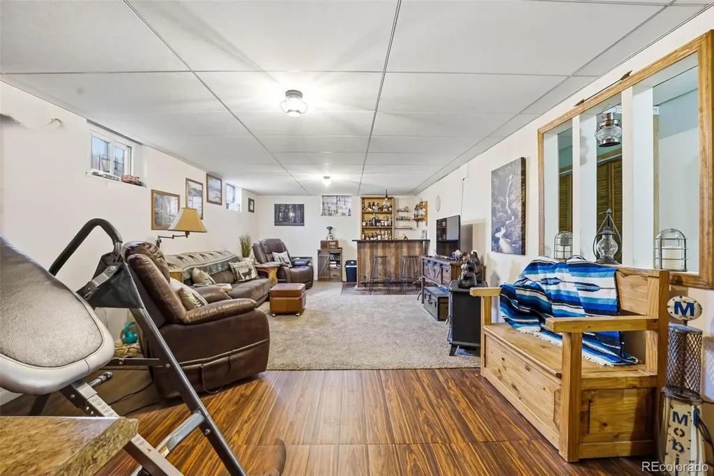 2927 S Stuart Street Denver CO 80236