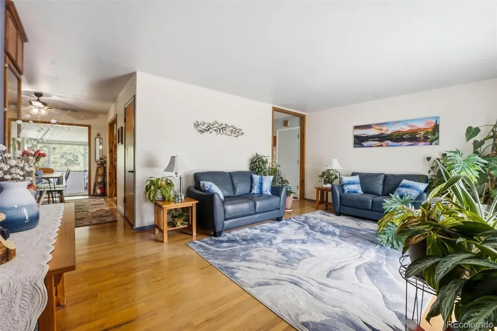 2927 S Stuart Street Denver CO 80236