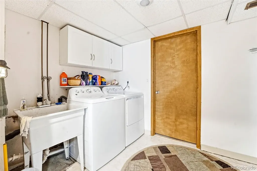 2927 S Stuart Street Denver CO 80236