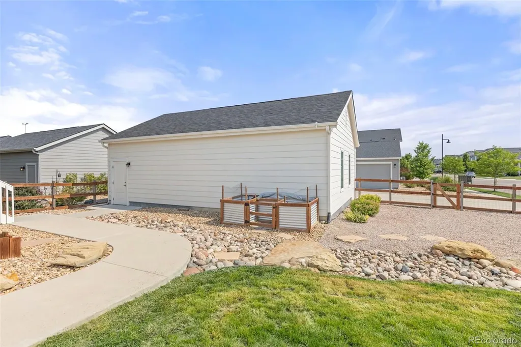 4674 N Bend Court Firestone CO 80504