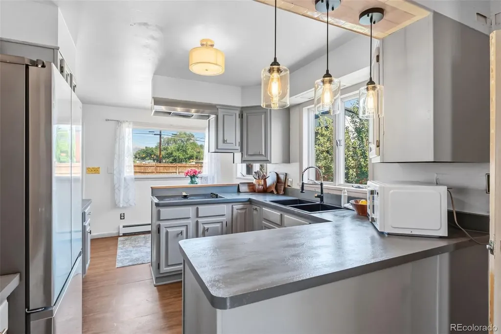 1148 F Street Salida CO 81201
