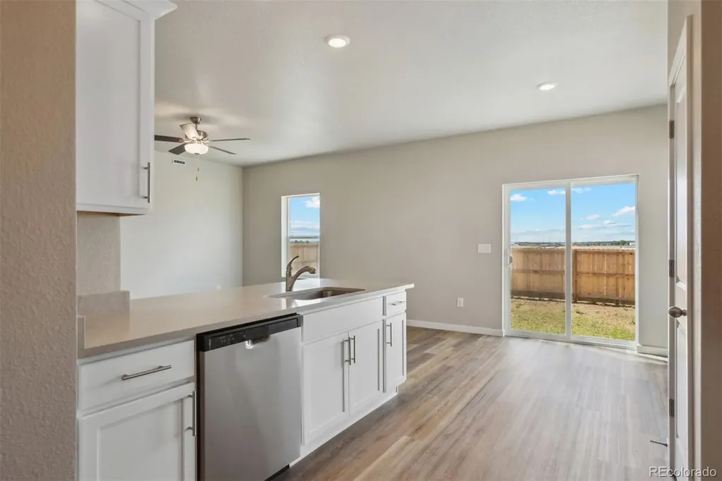 48245 Shetland Drive Bennett CO 80102