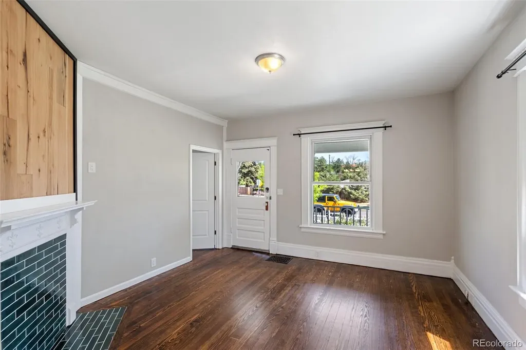 1230 Glen Avenue Colorado Springs CO 80905
