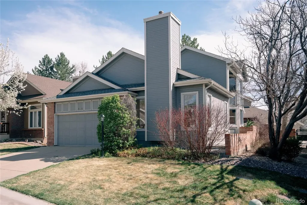2630 S Iris Street Lakewood CO 80227