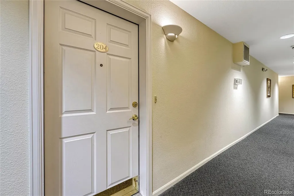 2896 W Riverwalk Circle Littleton CO 80123