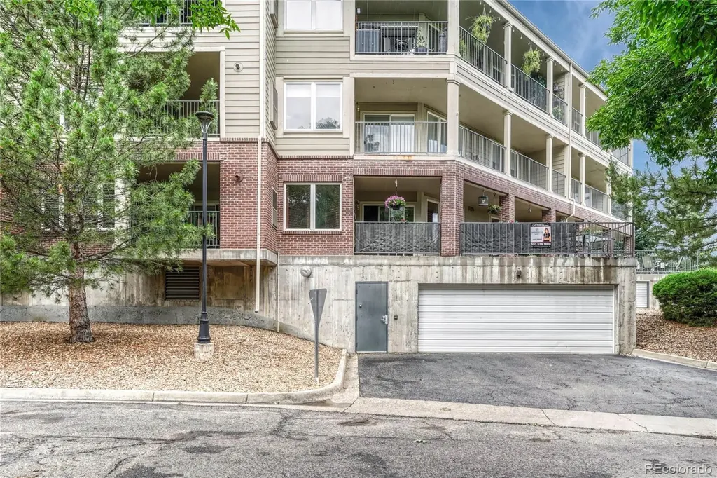 2896 W Riverwalk Circle Littleton CO 80123