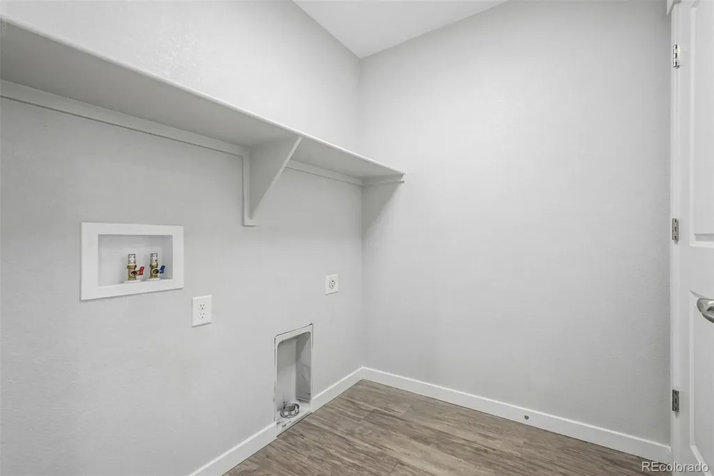 9729 Albion Lane Denver CO 80229
