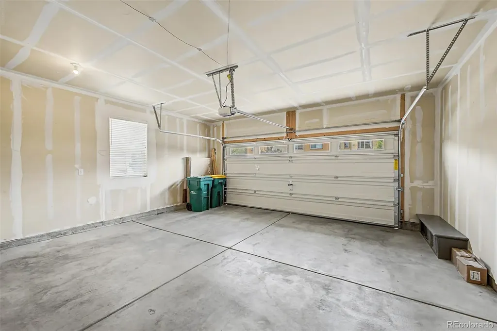 9729 Albion Lane Denver CO 80229