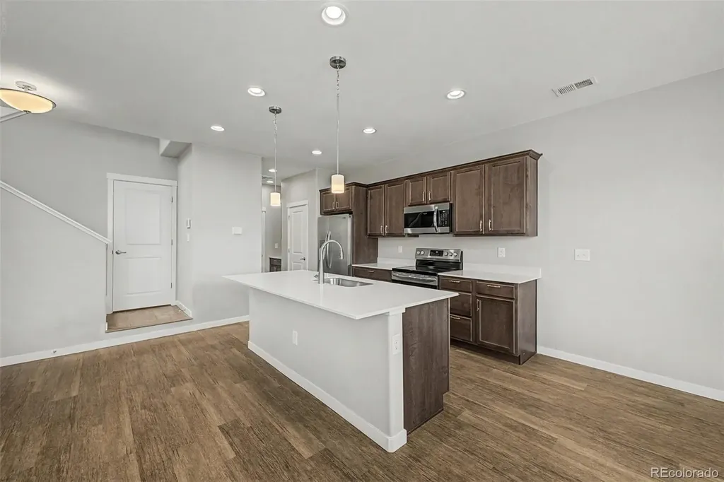 9729 Albion Lane Denver CO 80229