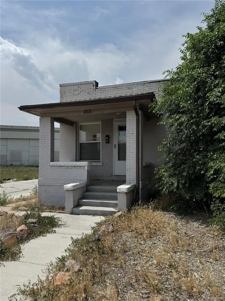 831 And 833 S Lincoln Street Denver CO 80209