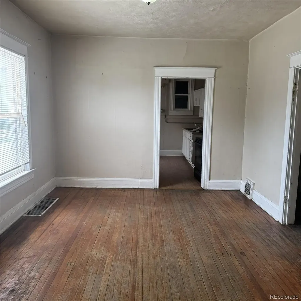 831 And 833 S Lincoln Street Denver CO 80209