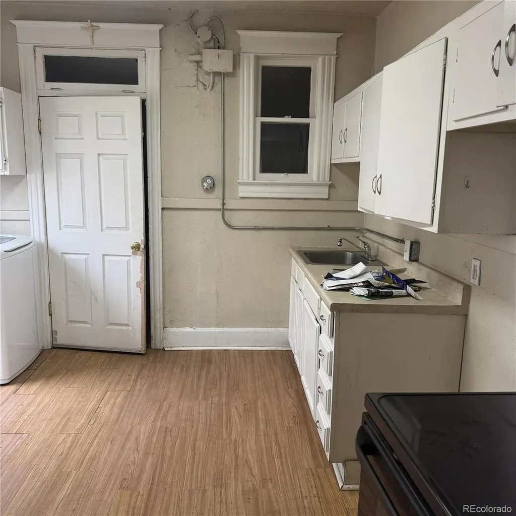 831 And 833 S Lincoln Street Denver CO 80209