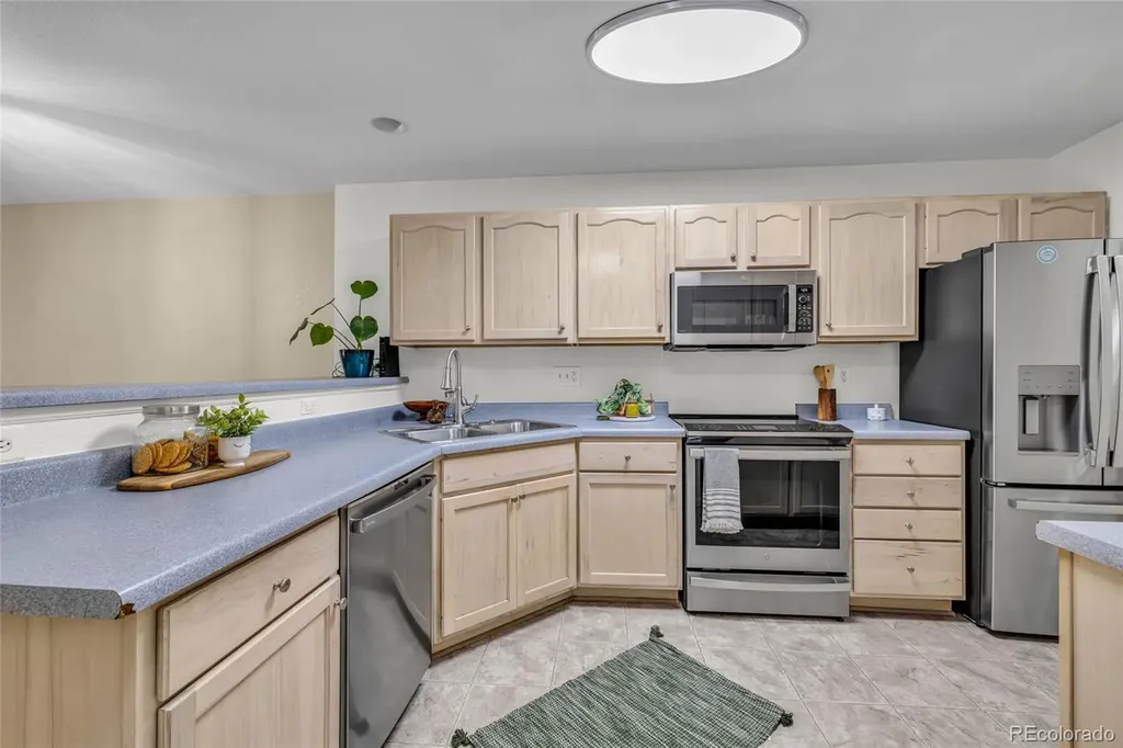 5242 W 68th Avenue Arvada CO 80003
