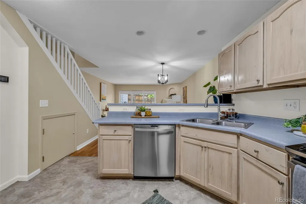 5242 W 68th Avenue Arvada CO 80003