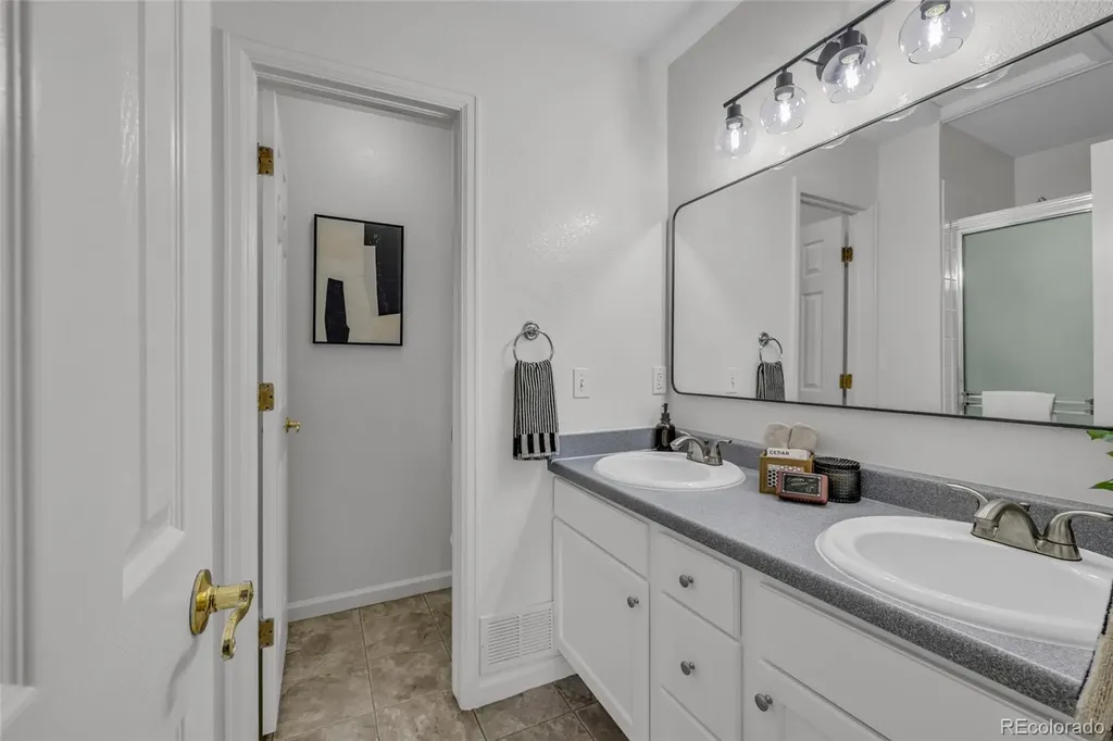 5242 W 68th Avenue Arvada CO 80003