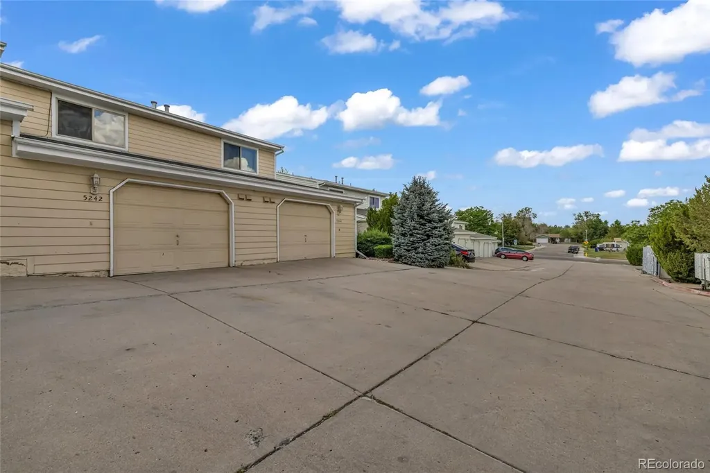 5242 W 68th Avenue Arvada CO 80003