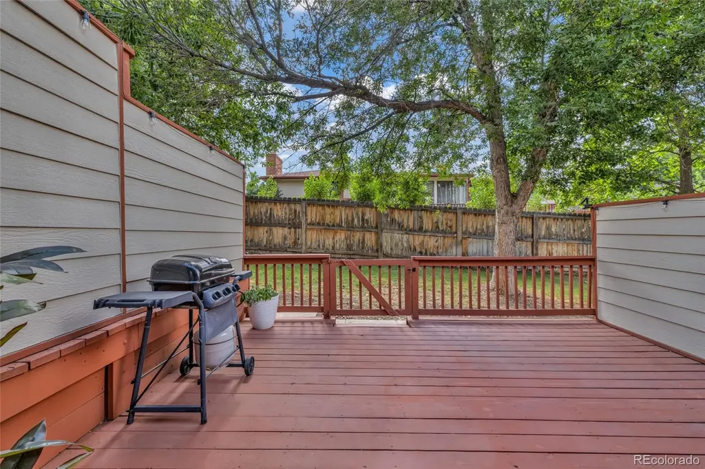 5242 W 68th Avenue Arvada CO 80003
