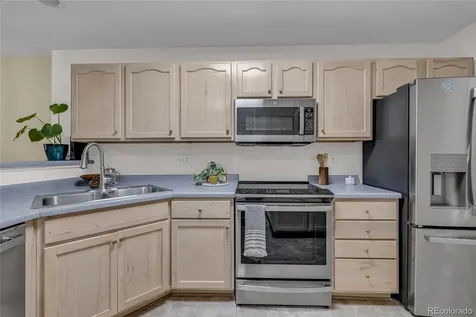 5242 W 68th Avenue Arvada CO 80003