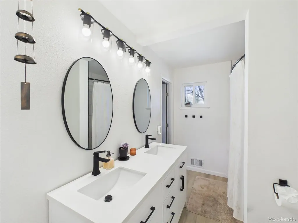 480 S Newland Street Lakewood CO 80226