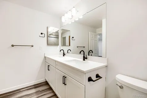 5565 W 76th Avenue Arvada CO 80003