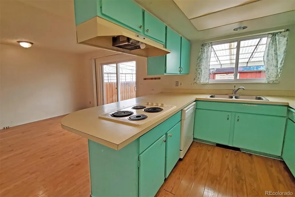 12622 W Virginia Avenue Denver CO 80228