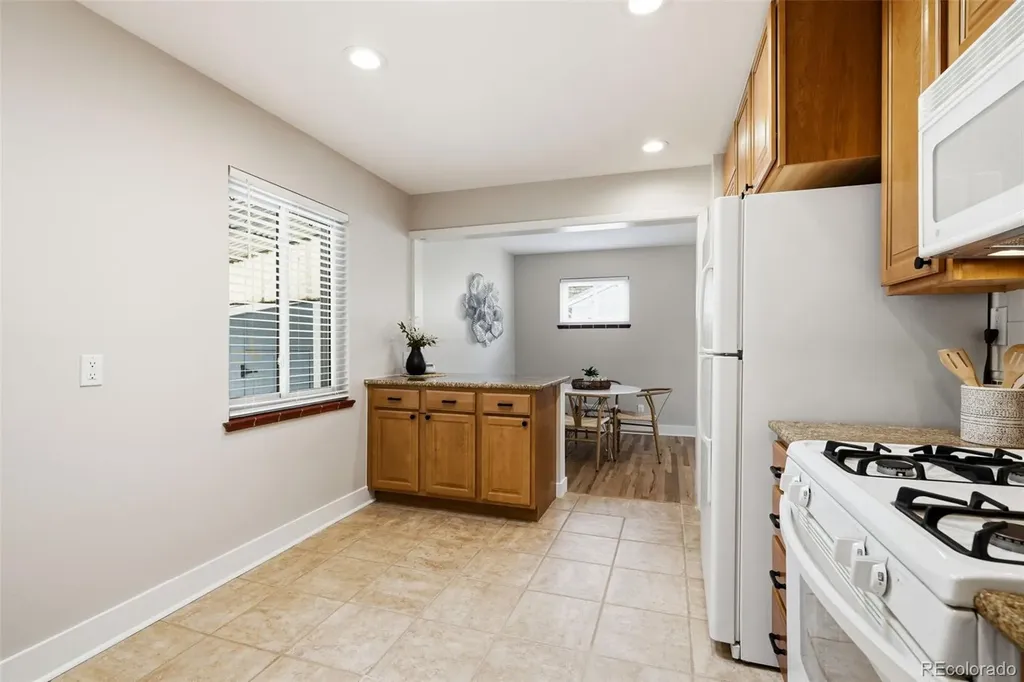 4676 E Utah Place Denver CO 80222