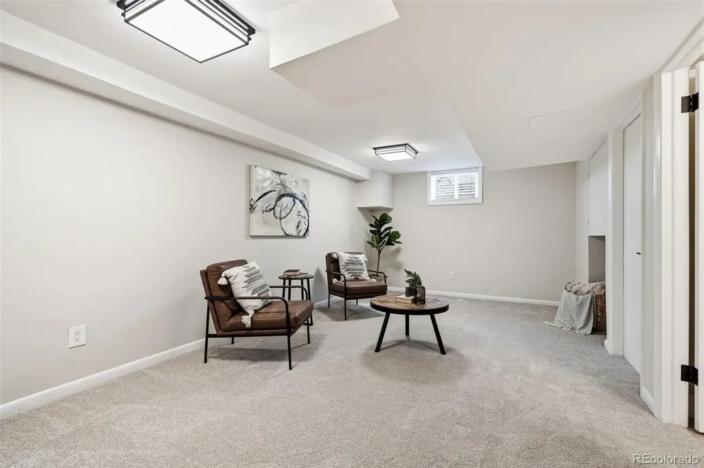 4676 E Utah Place Denver CO 80222