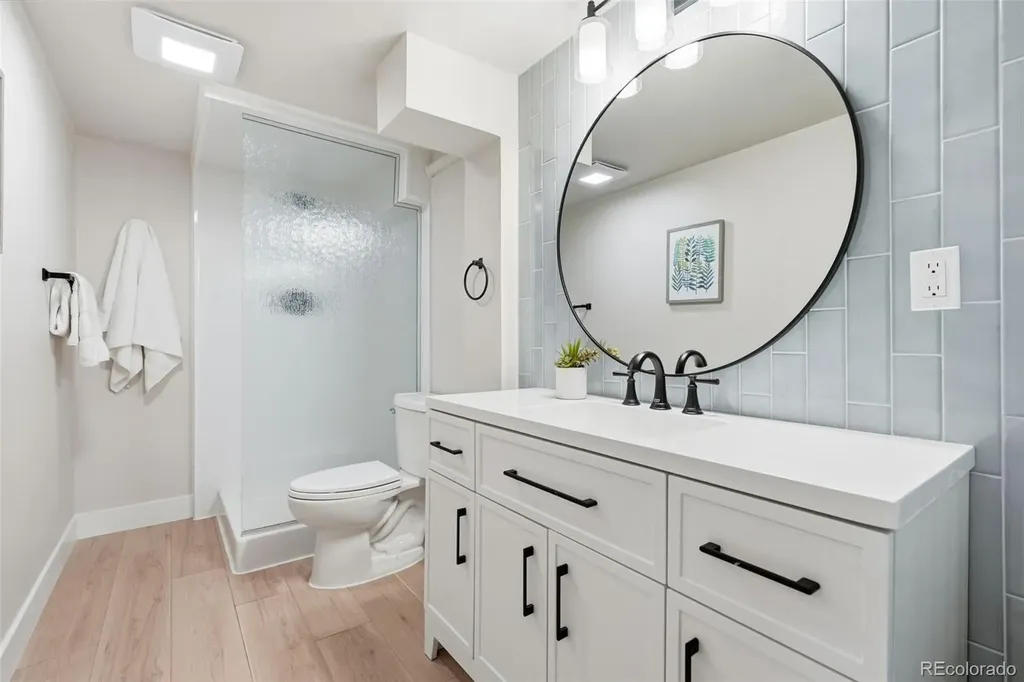 4676 E Utah Place Denver CO 80222