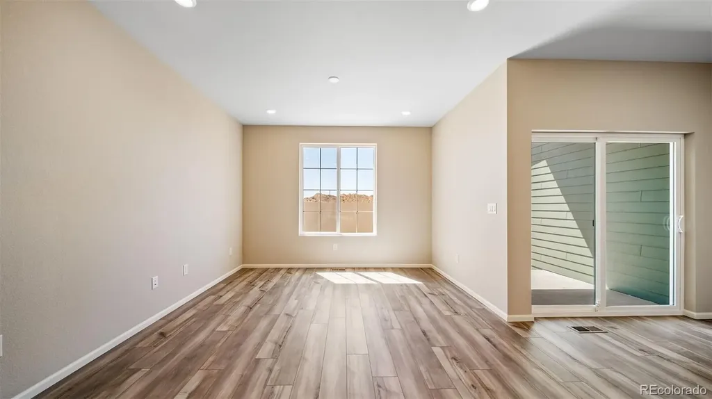 5034 N Tempe Street Aurora CO 80019