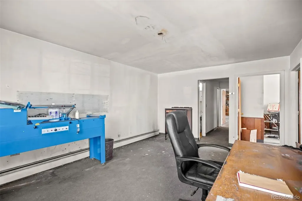 2162 S Jason Street Denver CO 80223