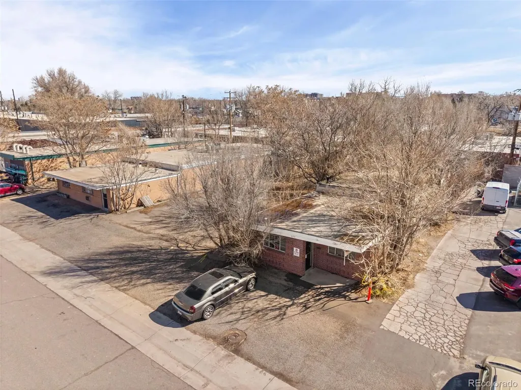 2162 S Jason Street Denver CO 80223