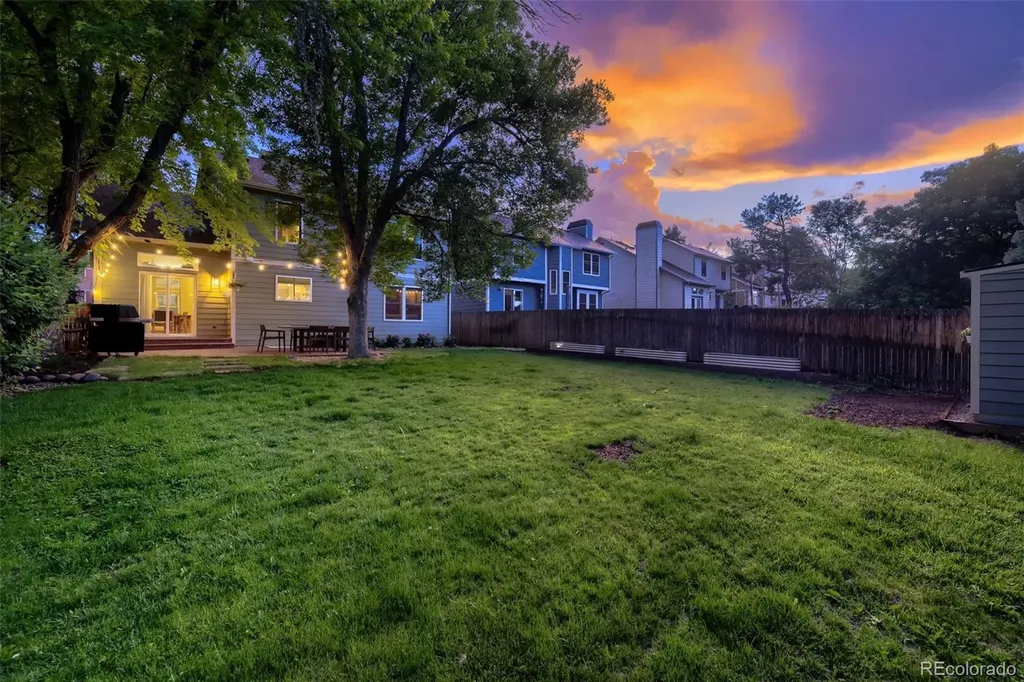 9862 Independence Street Broomfield CO 80021
