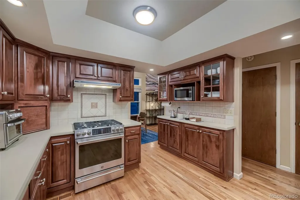 9862 Independence Street Broomfield CO 80021