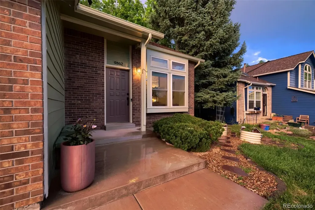 9862 Independence Street Broomfield CO 80021