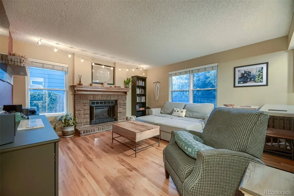 9862 Independence Street Broomfield CO 80021