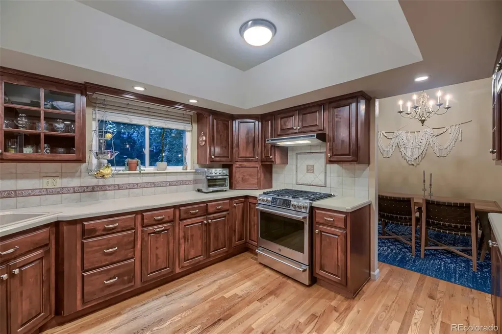 9862 Independence Street Broomfield CO 80021