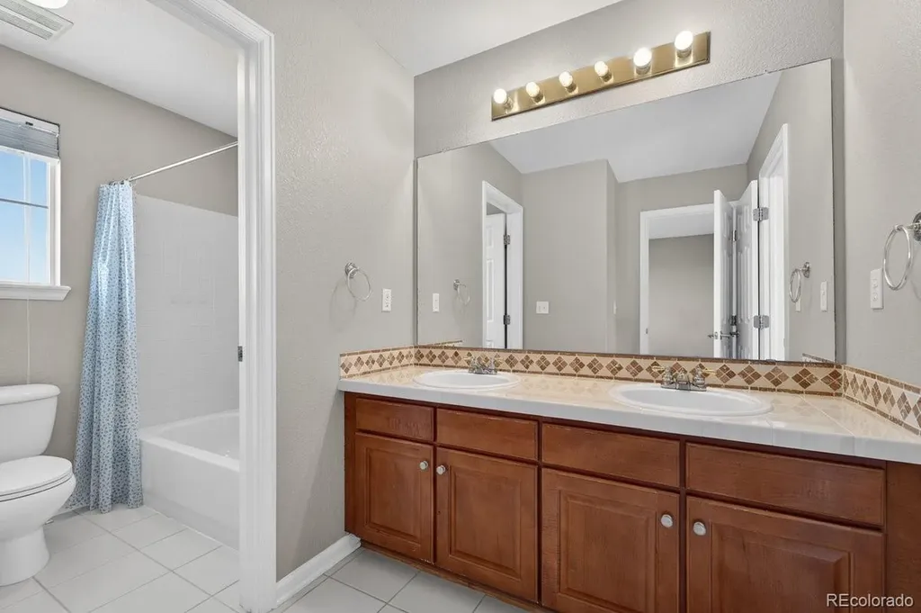 10543 Laurelglen Circle Littleton CO 80130